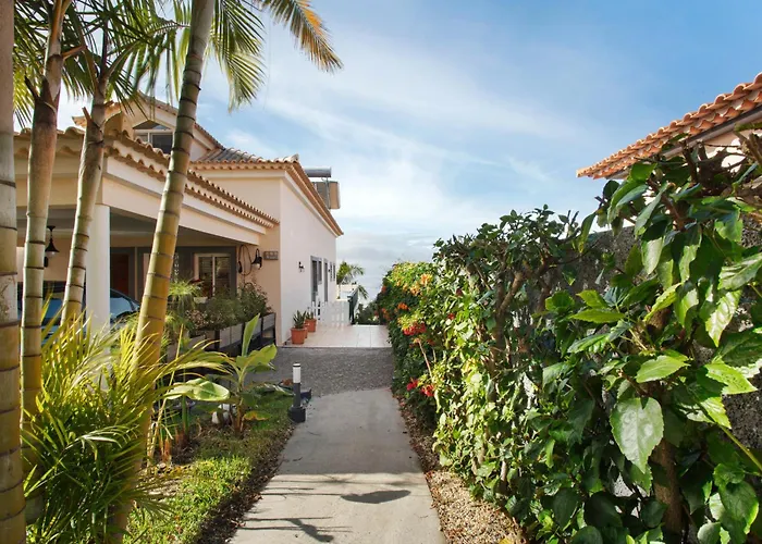 Capelos Appartement *