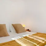 Apartment Capelos *